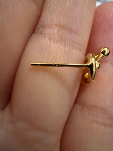Pearl Earring
