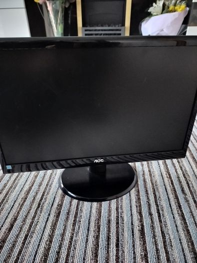 Monitor AOC