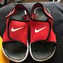 Boys nike sandals size 4.5 reduced Image 9