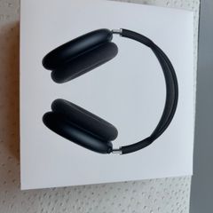 Sealed Apple AirPods Max 2 (Midnight) Brand New + Receipt