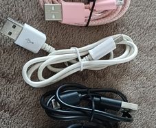 5 x Lightning cables