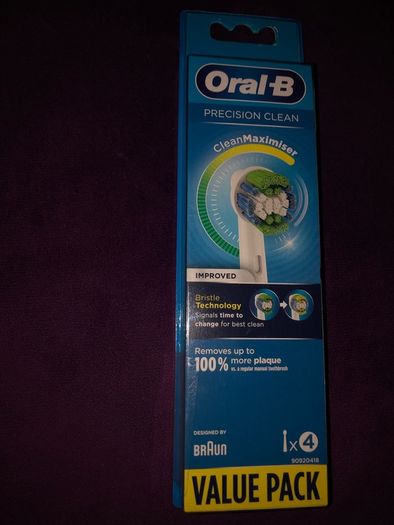 Oral B Braun brush heads precision clean brand new