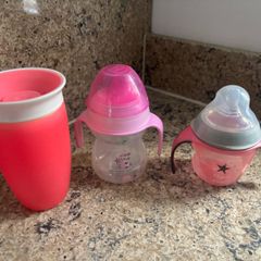 Bundle of transition sippy cups