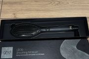Ghd Glide Hot Brush Brand New In Box