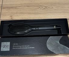 Ghd Glide Hot Brush Brand New In Box