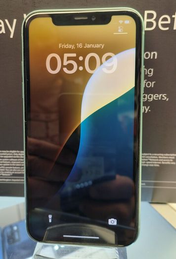 Apple iPhone 11 64GB Green, Unlocked 100% Health Original
