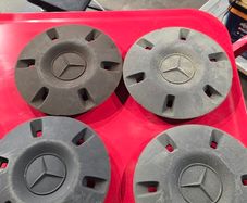 mercedes hub caps