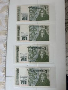 4x UNC Irish old banknote 1 pound consecutive serial nr 1979