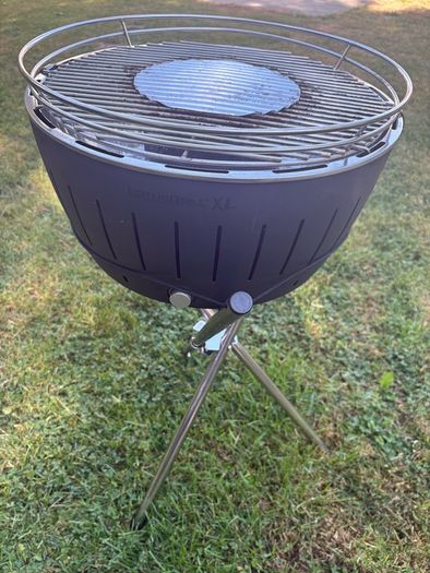 Genuine LotusGrill XL Charcoal BBQ + Original Folding Stand + Carry Bags