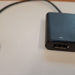 USB C to Display Port splitter