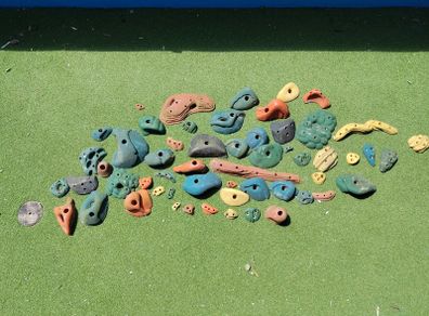 Climbing holds
