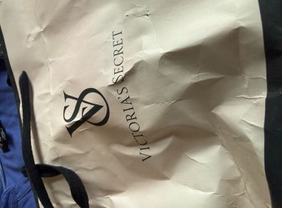 Joblot ladies clothing- Victoria's Secret, Fat Face, Under Armour plus others