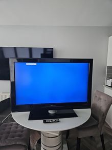 Philips 42 inch/107 cm TV (non-smart) - fully working