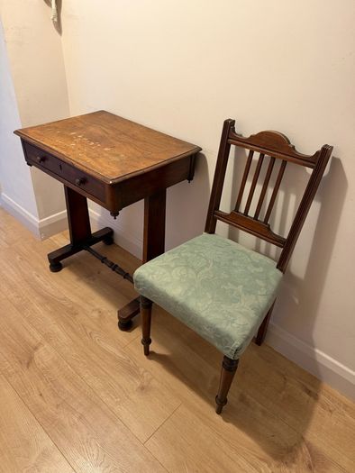 Hall table & chair
