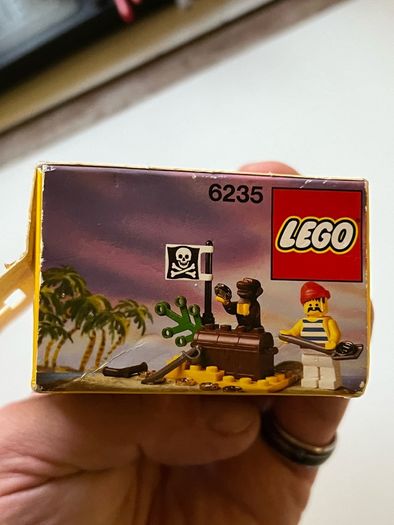 Vintage pirate Lego