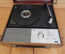 TELLUX TLP4/BSR portable record player. 3 Speed Turntable, 33, 45, 78 RPM. Vintage 1970's. Antique. Vinyl. 70's