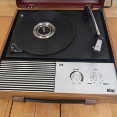 TELLUX TLP4/BSR portable record player. 3 Speed Turntable, 33, 45, 78 RPM. Vintage 1970's. Antique. Vinyl. 70's. Turntable.