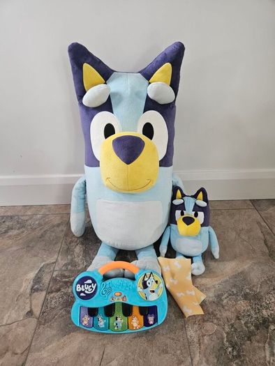 Bluey toy bundle
