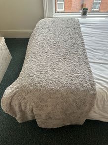 Blanket grey