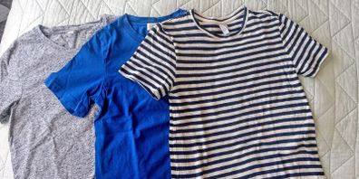 Tee Shirt Bundle Cos, Uniqlo, Stories- size XS