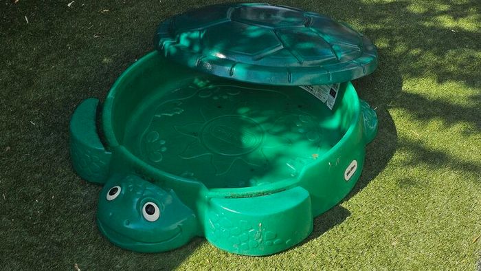 Sandpit Little Tikes