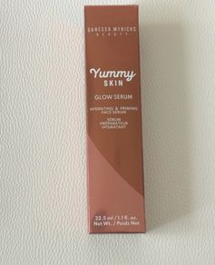 Danessa Myricks Yummy Skin Glow Serum hydrating & priming face serum 32.5ml shade fresh pressed