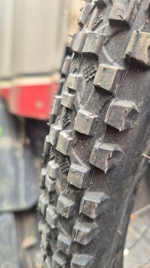 carrera valour mtb mountain bike