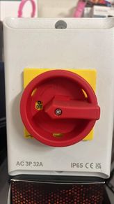 32A Isolator