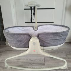 Tiny love rocker