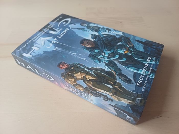 Halo Last Light & Divine Wind by Troy Denning (Science Fiction Paperbacks 2015)