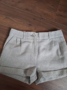 Shorts girls size 6-7 years