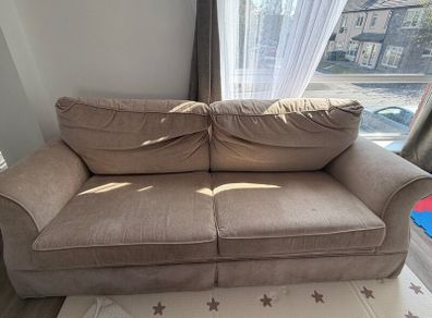 2 Couches for free no delivery included