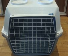 dog carrier box and small bed