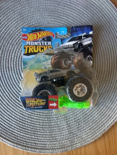 Hot  Wheels, Monster Trucks, Back to the Future Iced Time Machine, FYJ44