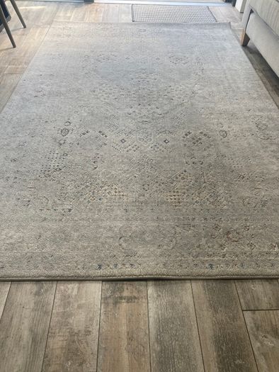 Rug
