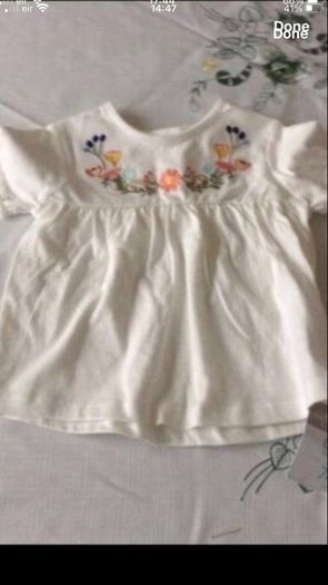Girls teeshirt 6/9 mths