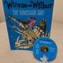Winnie And Wilbur The Dinosaur Day Storybook And Cd Image 4