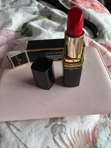 Elizabeth Arden Hollywood red lipstick