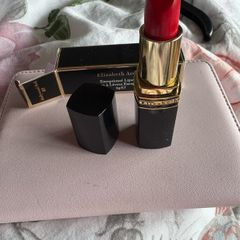 Elizabeth Arden Hollywood red lipstick