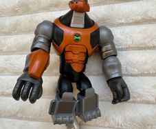 Ben 10 Omni-Kix Armor Humungousaur Reboot Figure Alien Omniverse 5 Used Please look at the pictures