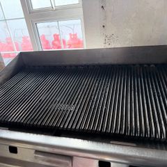 Premium Falcon Commercial Gas Chargrill (With Stand)