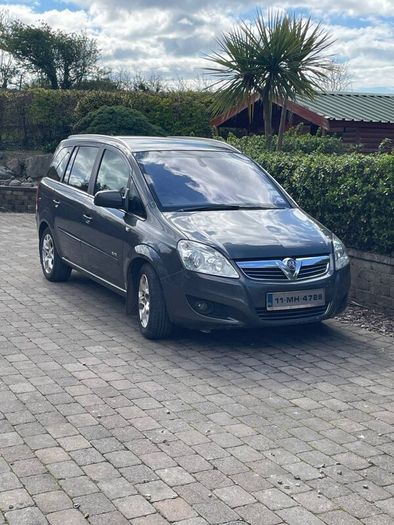 Vauxhall Zafira 2011