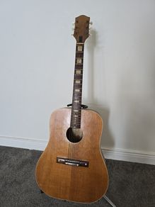 Egmond Acoustic Guitar