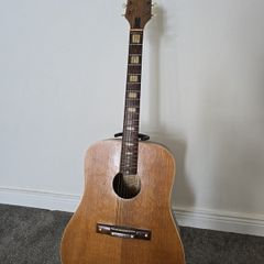 Egmond Acoustic Guitar