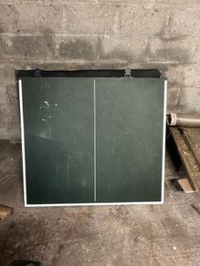 table tennis table comes with net. Can deliver and set up if it's local enough