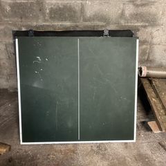 table tennis table comes with net. Can deliver and set up if it's local enough