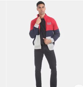 Mens Gap zip size small