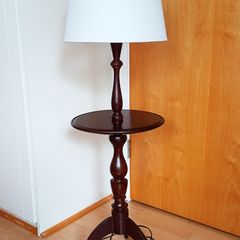 Vintage wooden floor lamp featuring an integrated circular table on classic tripod base  height 109cm