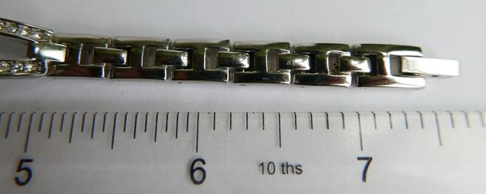 Working  Cote d Azur Sparkly Watch; 7.7" Silver Sparkly Band New Battery