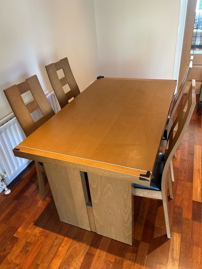 table and chairs